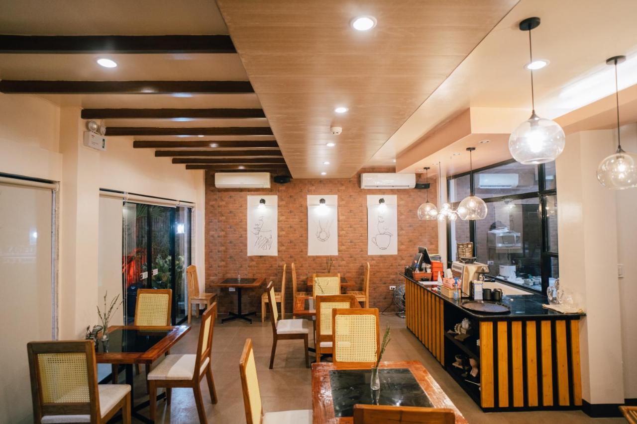 Marieli Suites Near Panglao International Airport Kültér fotó
