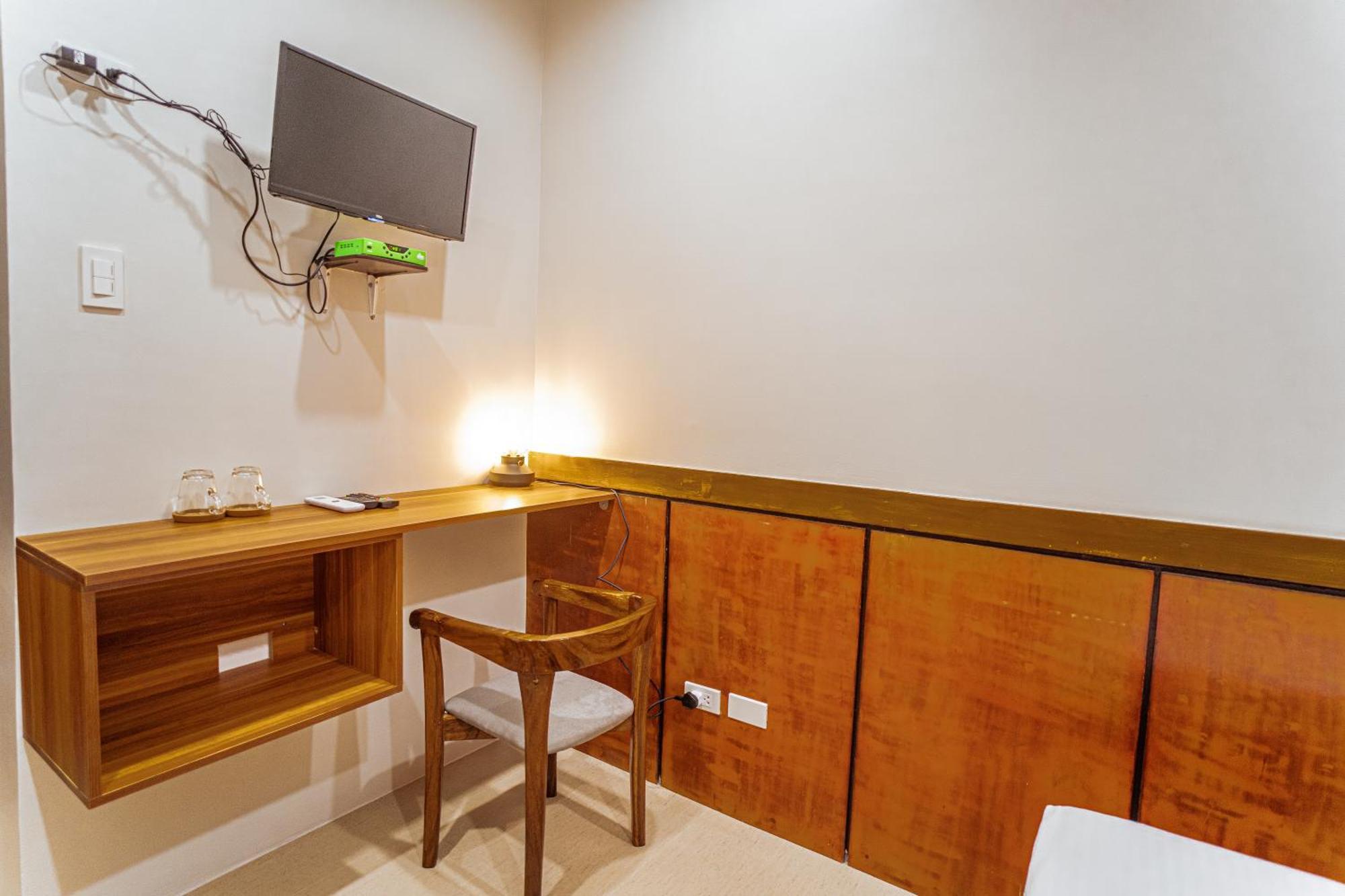 Marieli Suites Near Panglao International Airport Kültér fotó